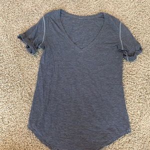 Women’s Lululemon T-shirt